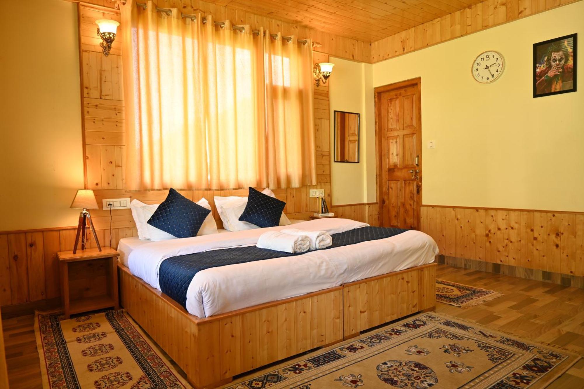 Bed and Breakfast Cascade Mountain Retreat Manali Zewnętrze zdjęcie
